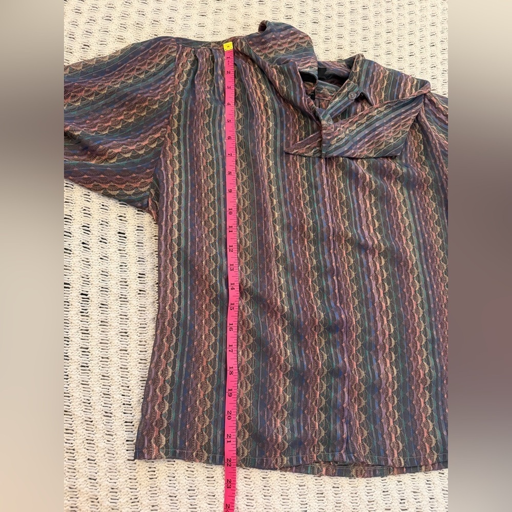 HAPPY LEGS INC. Retro Tie-Neck Geometric Multicolor Long Sleeve Blouse Size 6 - Picture 9 of 10